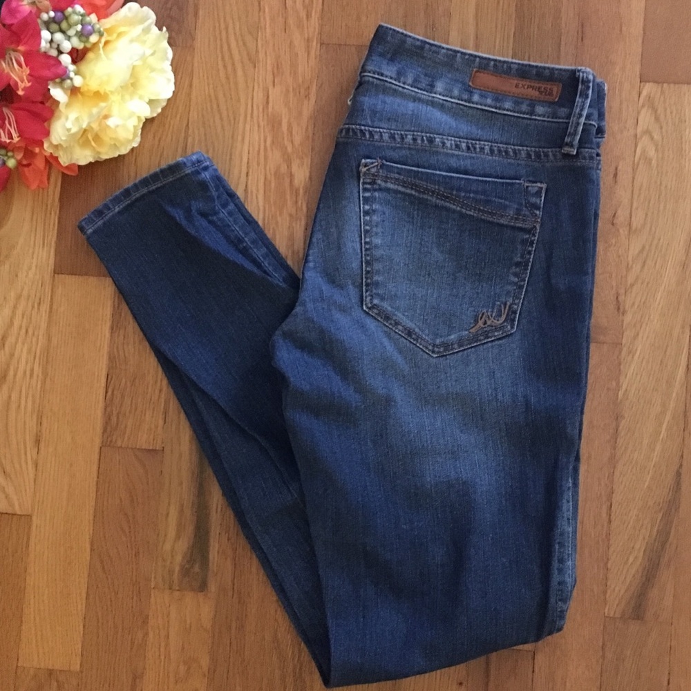 Express Jean Leggings 🤩